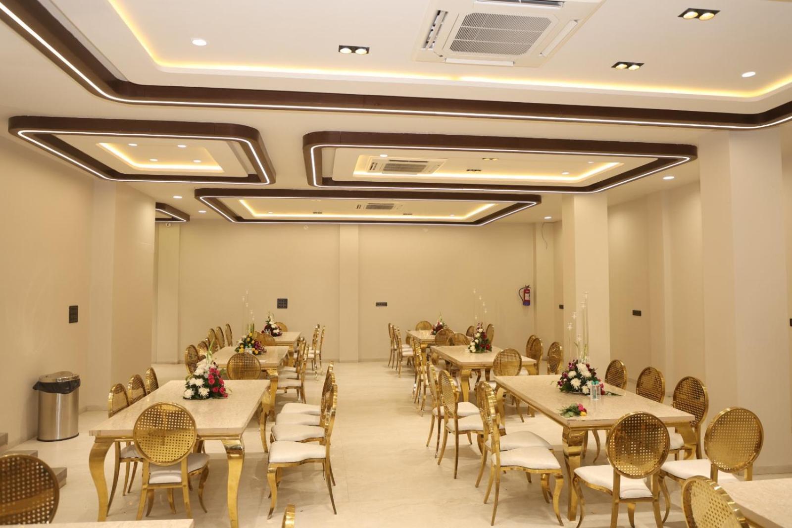The Meera Hotel ウッジャイン エクステリア 写真