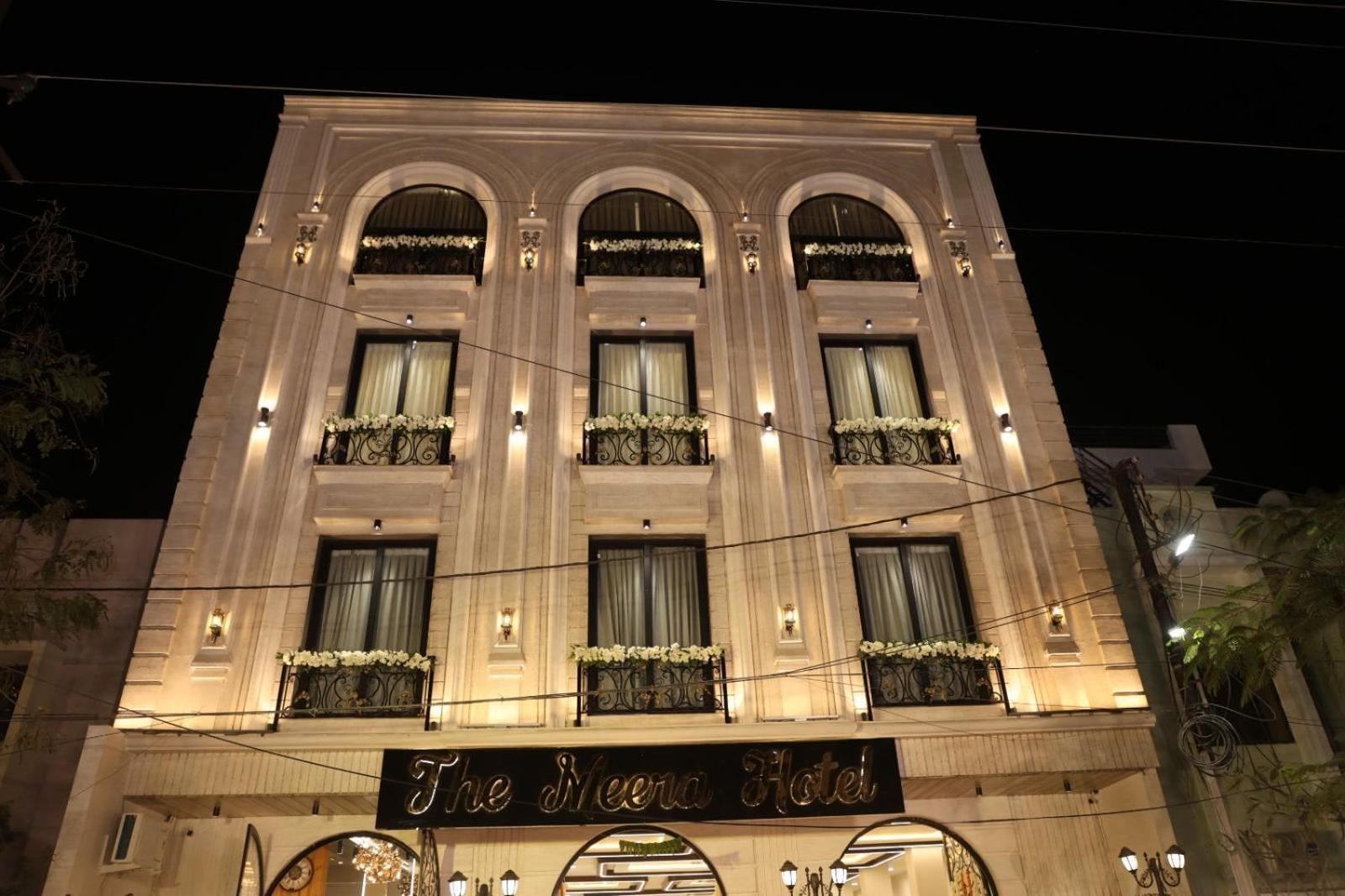 The Meera Hotel ウッジャイン エクステリア 写真