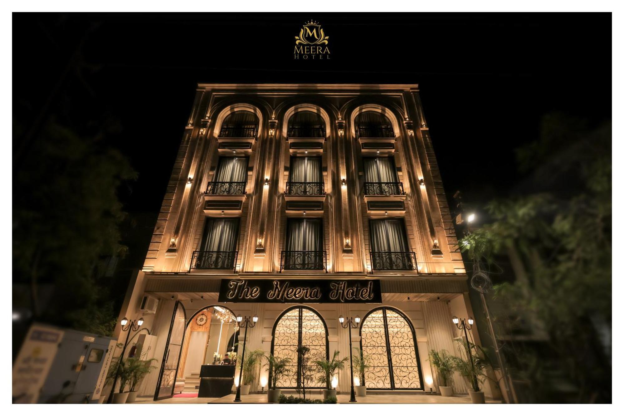 The Meera Hotel ウッジャイン エクステリア 写真